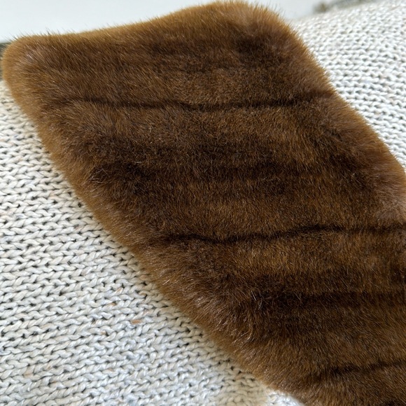 Attachable Faux Mink Fur Coat Collar / Stole - Picture 5 of 7